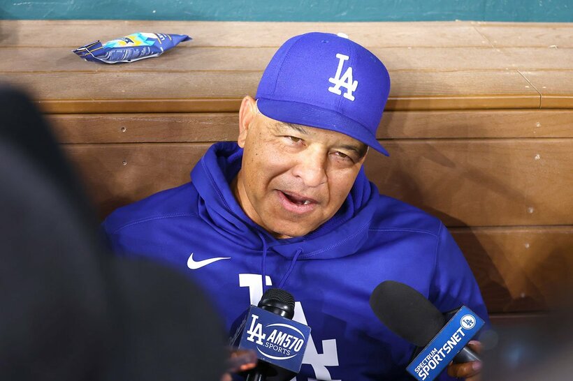 ロバーツ監督