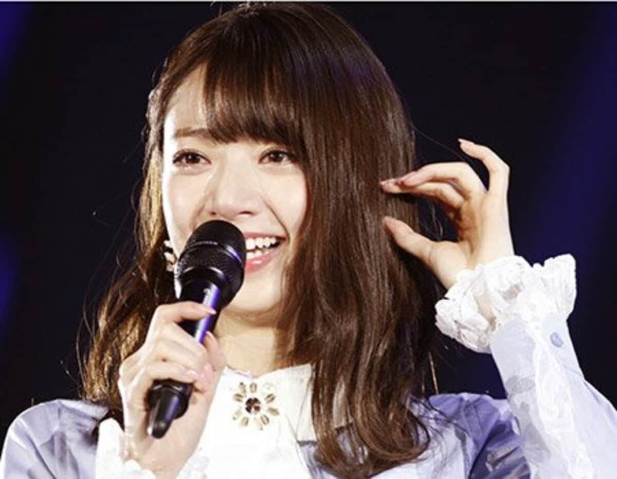 乃木坂・橋本奈々未が涙の卒業「芸能界復帰は限りなくゼロに近い