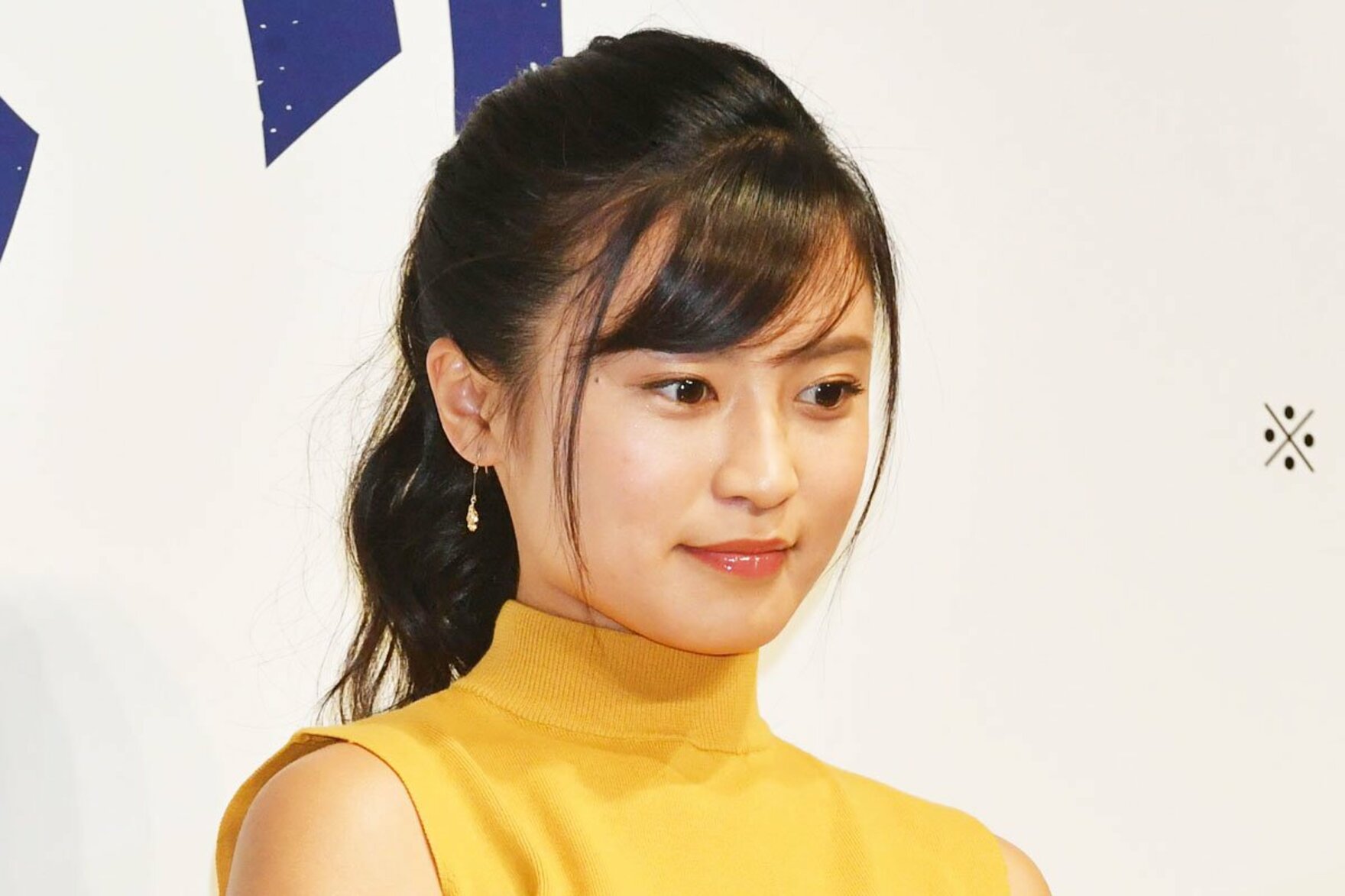 小島瑠璃子 	