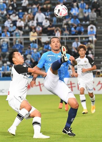  横浜FCを退団するレアンドロドミンゲス