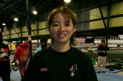 山下奈緒