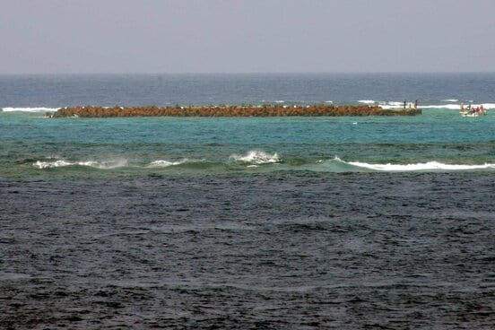 沖ノ鳥島(ロイター)
