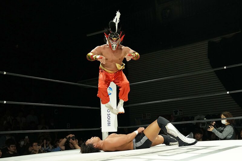 写真：【ゼロワン】ハヤブサが火祭り快勝発進 中嶋勝彦に〝新兵器〟で