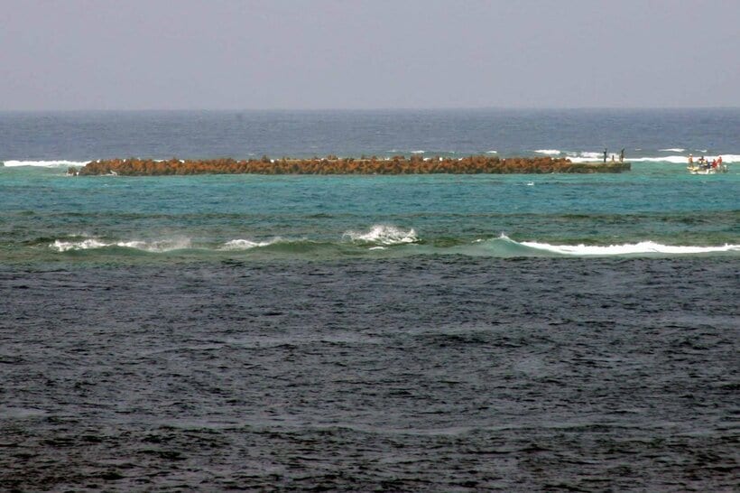 沖ノ鳥島（ロイター）