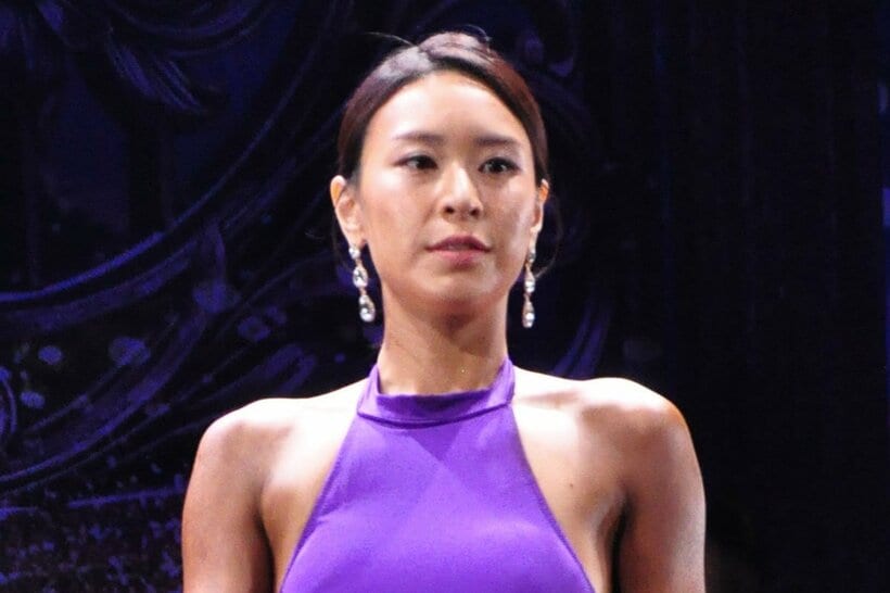 ３人娘の応援を受け、初優勝をもぎ取った安里明日香