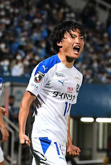  大分でも背番号１１だった田中達也