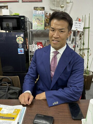 来年の大阪市議選に出馬するゼウス