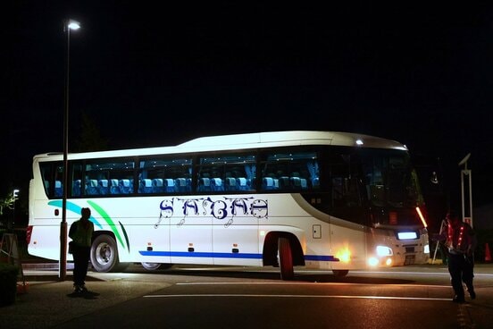 バスの運行遅延も問題視された
