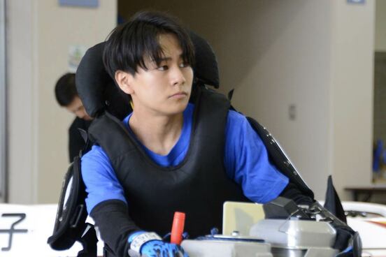 宮脇遼太