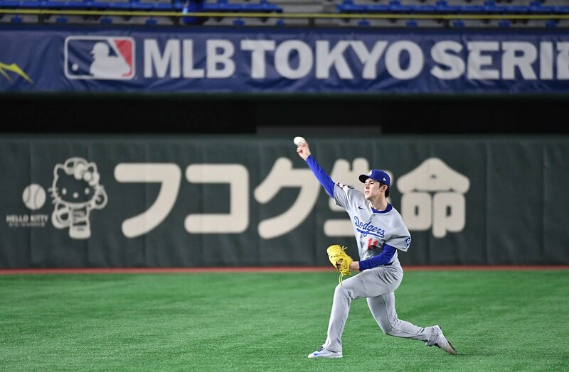 キャッチボールなどで調整したドジャース・佐々木朗希