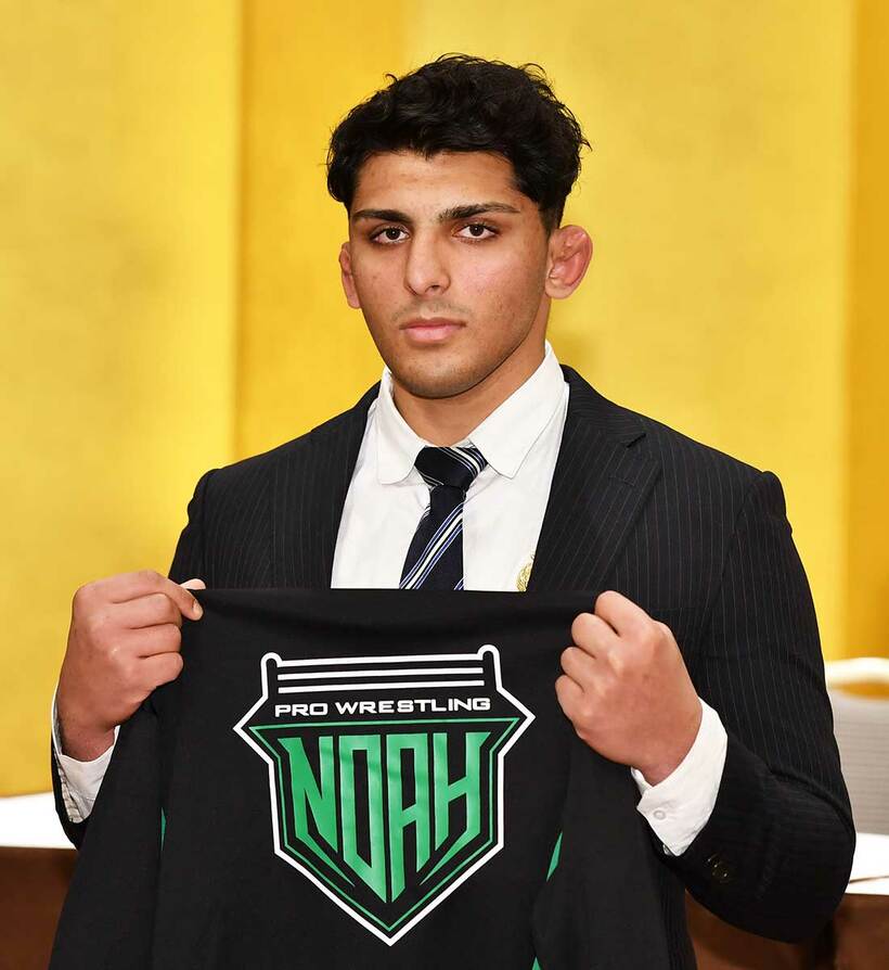  ノアに所属することが発表されたアビッド・ハルーン（東スポWeb）