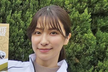 産休入りを報告した戸田れい