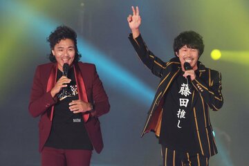 トータルテンボスの藤田憲右(左)と大村朋宏