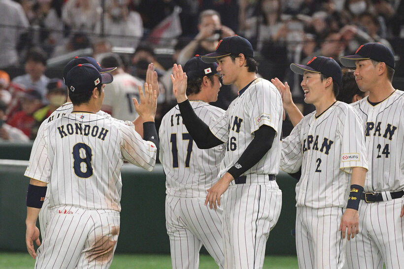 中国戦に勝利した侍ジャパン