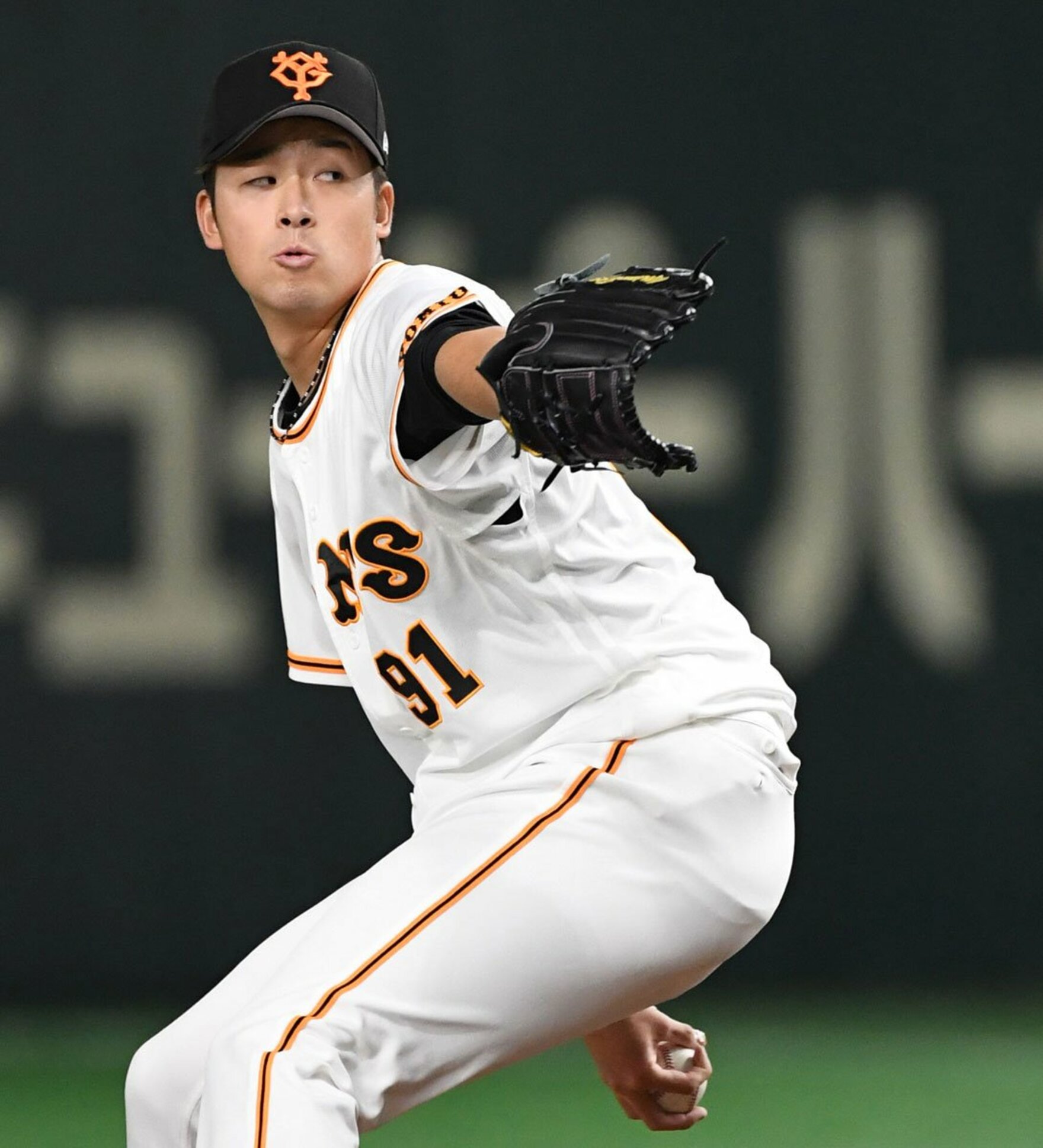 写真:巨人・堀田が4回4失点でほろ苦い本拠地デビュー 丸の同点弾にも笑顔は控えめ | 東スポWEB