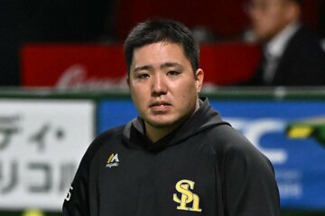 ベルーナドームへ凱旋するソフトバンク・山川
