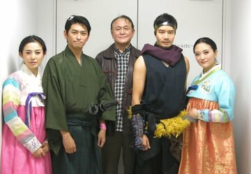  左から白洲慶子、賀集利樹、倉科遼氏、渡辺翔、夕貴まお