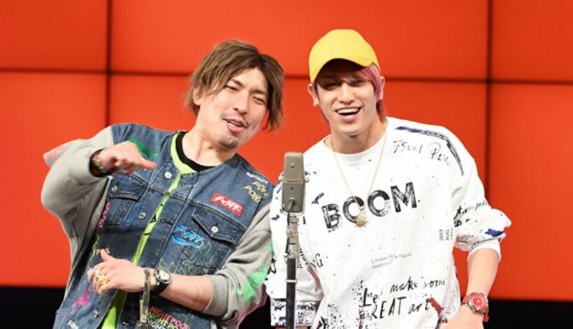  「EXIT」のりんたろー。（左）と兼近