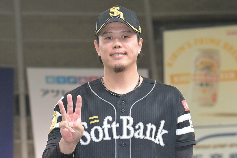 ３勝目を挙げたソフトバンク・上茶谷大河