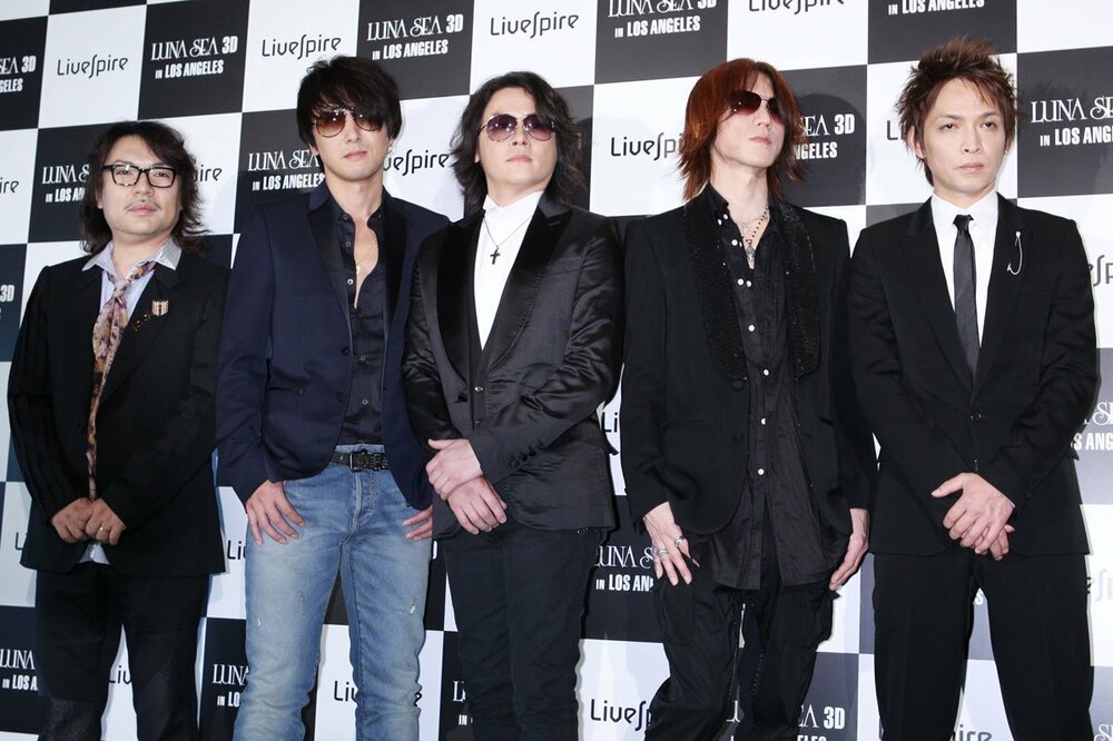 左から真矢、Ｊ、ＲＹＵＩＣＨＩ（河村隆一）、ＳＵＧＩＺＯ、ＩＮＯＲＡＮ