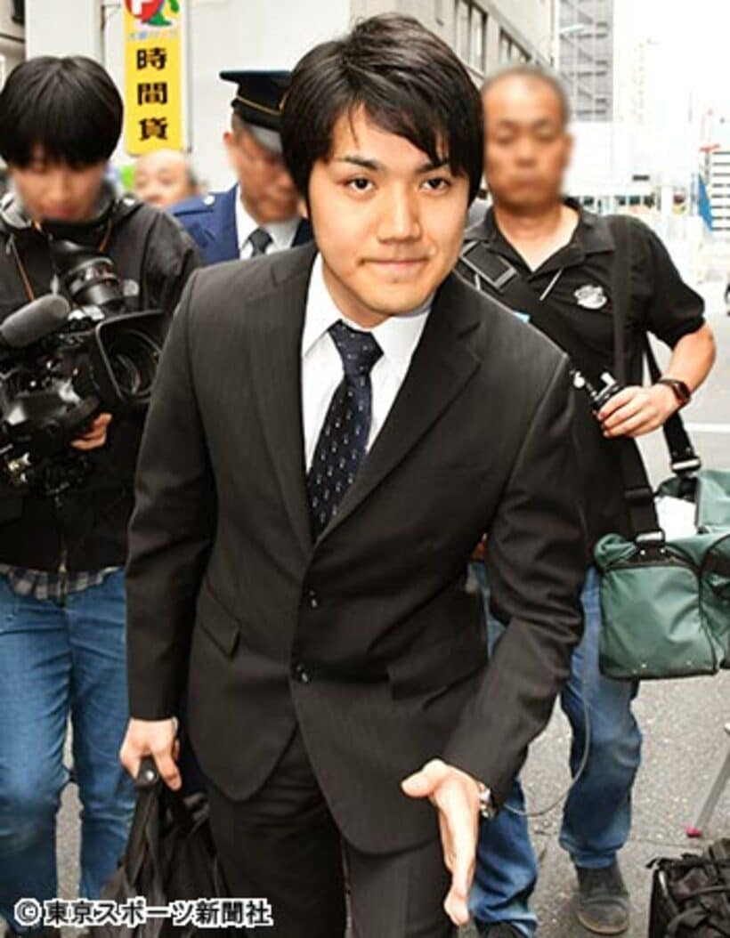 勤務先に到着した小室圭さん