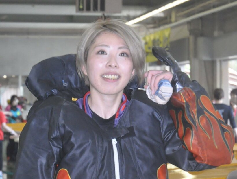  優勝した高田ひかる