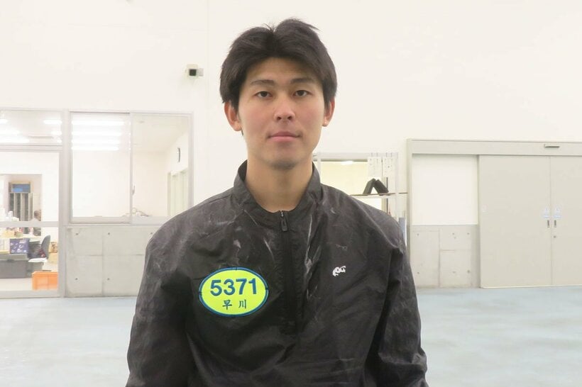 エース機を味方に、初勝利を目指す早川颯太