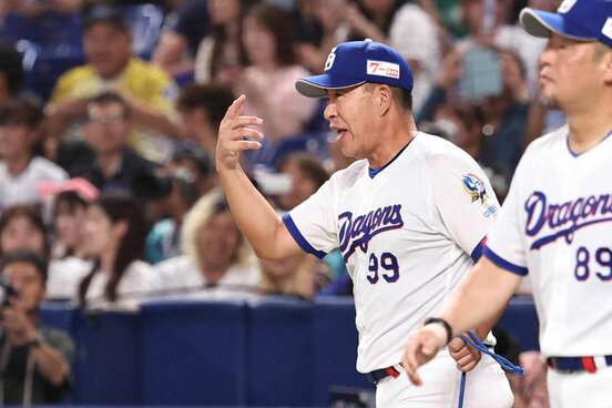 中日・井上一樹監督