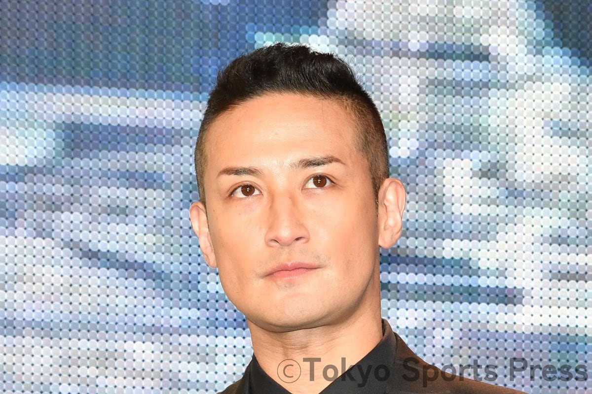 1ページ目】TOKIO松岡昌宏 話題のユーチューブで〝飲み友〟明かす