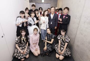 ピンク・レディートリビュート・コンサートに参加した豪華メンバー（撮影・田中聖太郎）