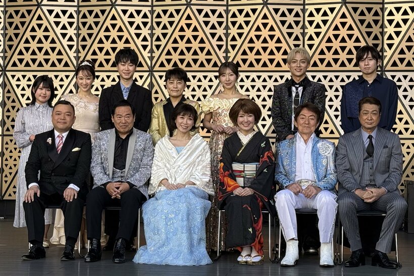 夜桜演歌祭りの出演者たち