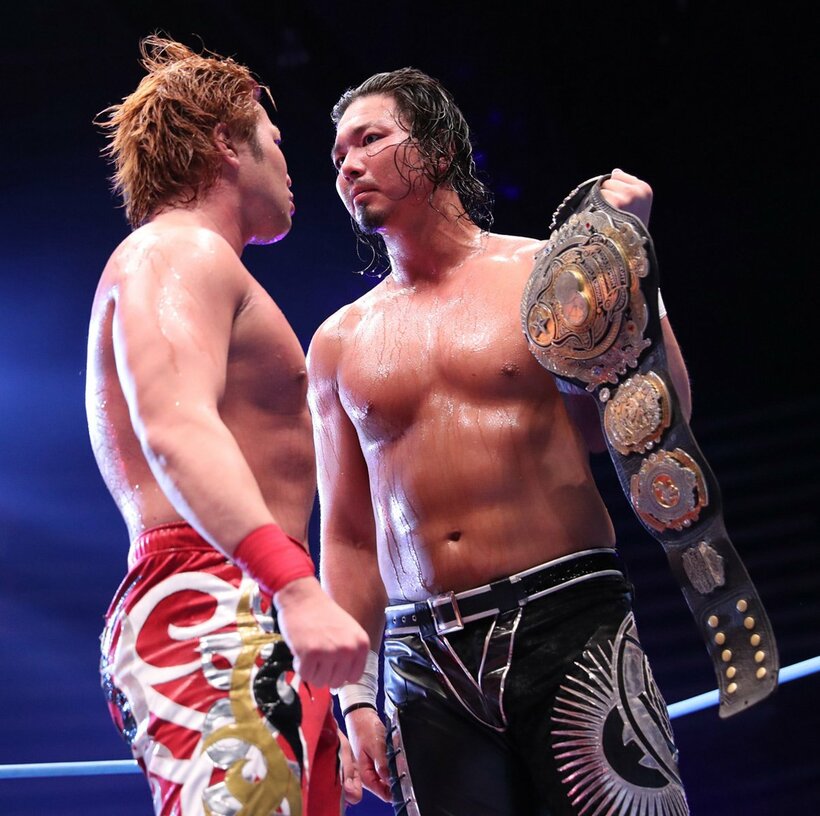  死闘の末、宮原(左)とドローで３冠王座を防衛したジェイク（東スポWeb）