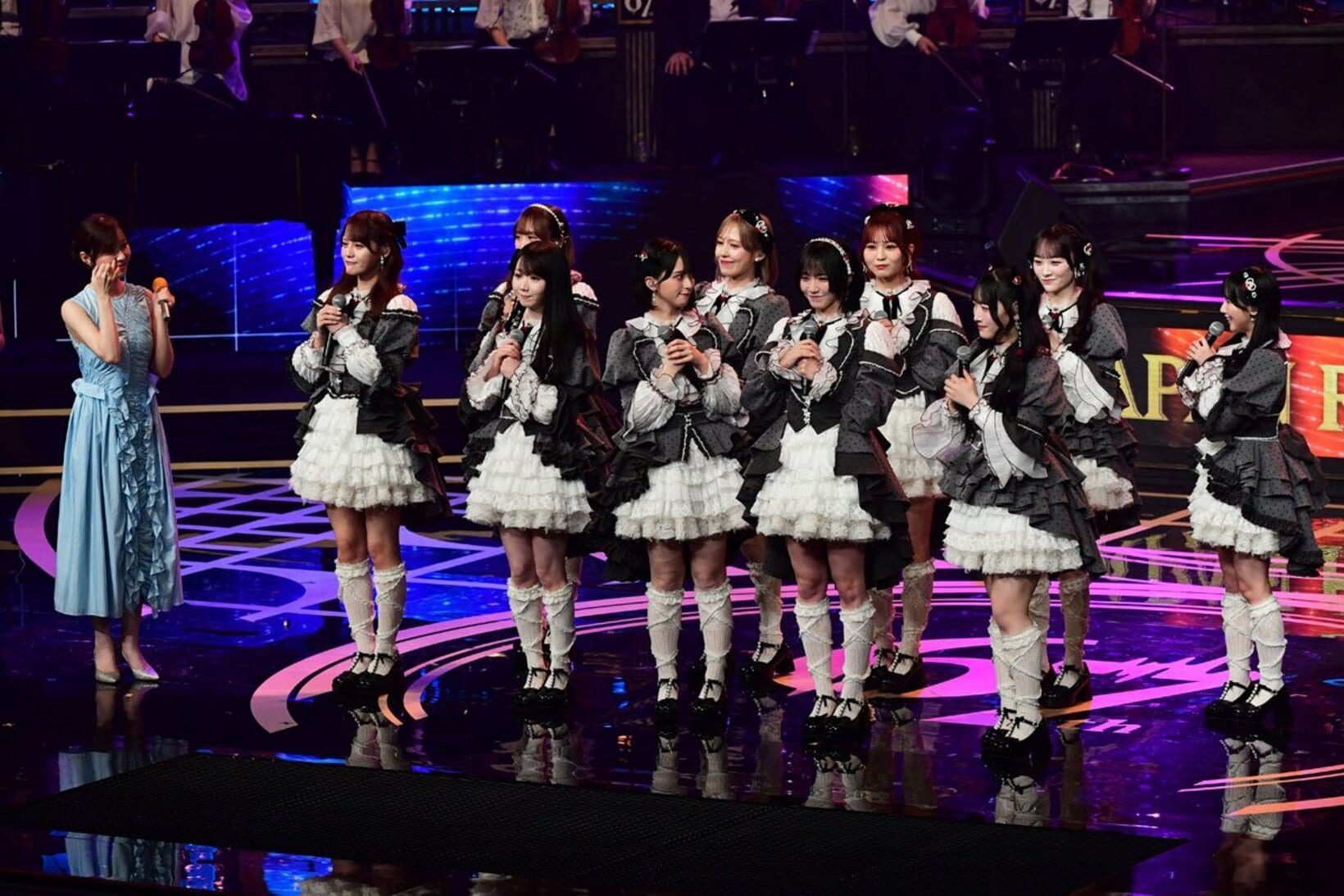 イコラブの晴れ舞台に涙する指原莉乃