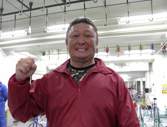 愛娘の入籍を１着で飾った明田春喜