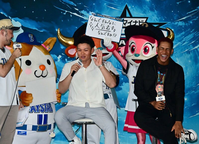 写真：【阪神】森下翔太「もっとちょうだい！」 球宴イベントで野球