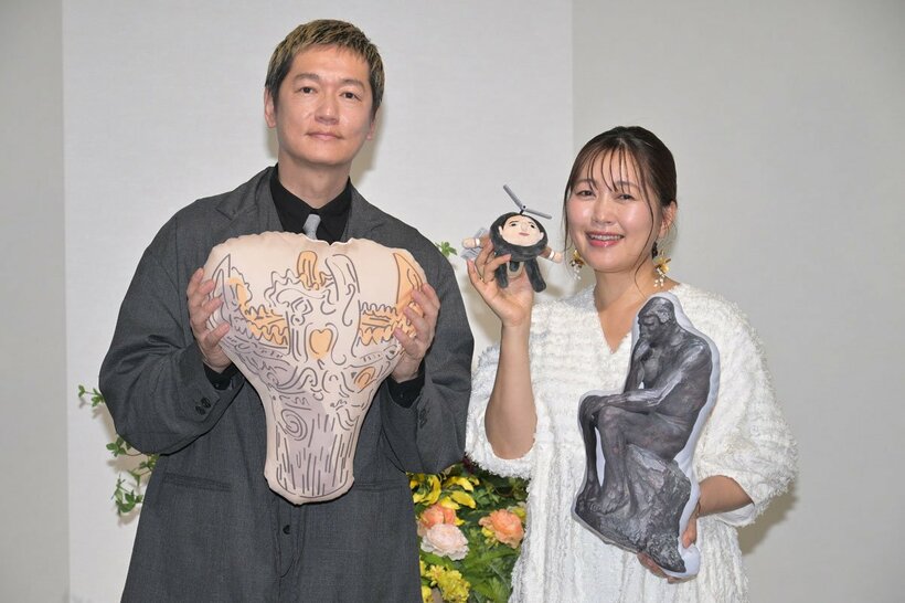 井浦新（左）と坂本美雨