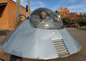  UFOの存在がついに明らかに…