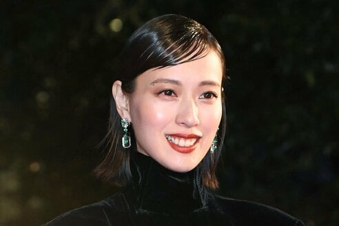 戸田恵梨香『リブート』撮影現場での存在感 仕事と家庭の両立で「芝居