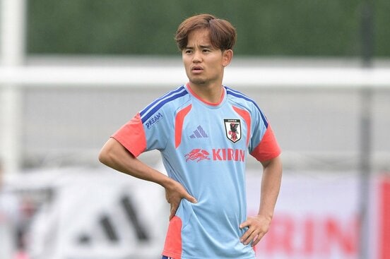 練習に参加した久保建英
