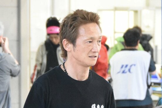 赤岩善生