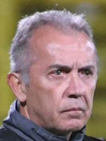  柏・ネルシーニョ監督