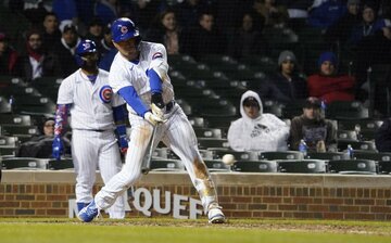  マルチ安打の鈴木誠也（ロイター＝USA　TODAY　Sports)