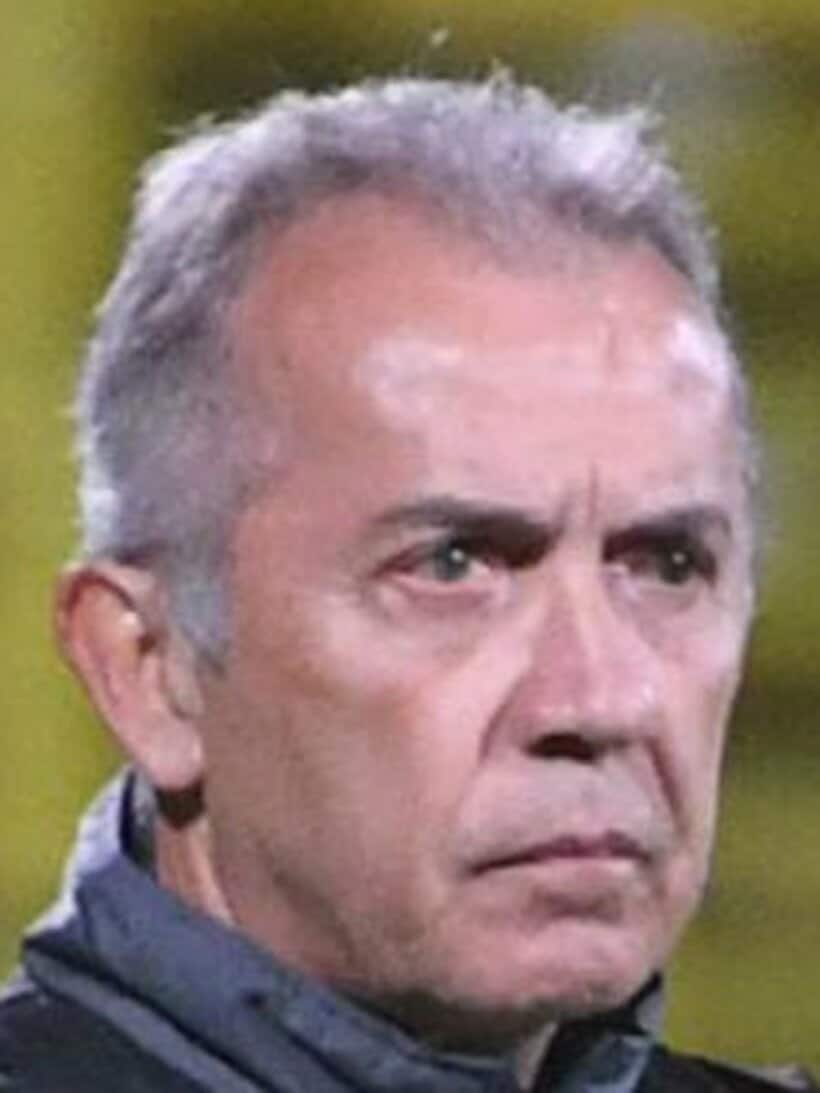  柏・ネルシーニョ監督