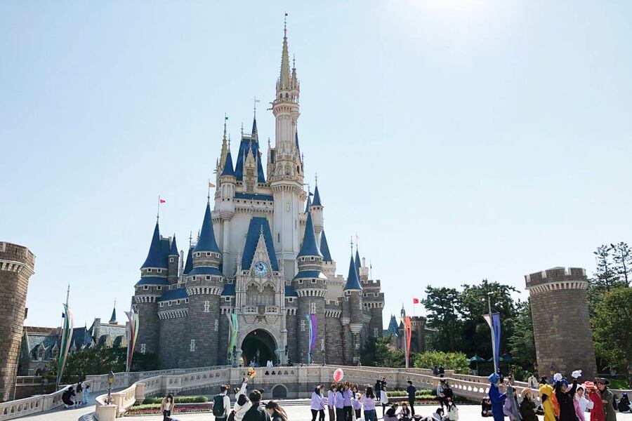 東京ディズニーランドは10月からチケット価格を引き上げる