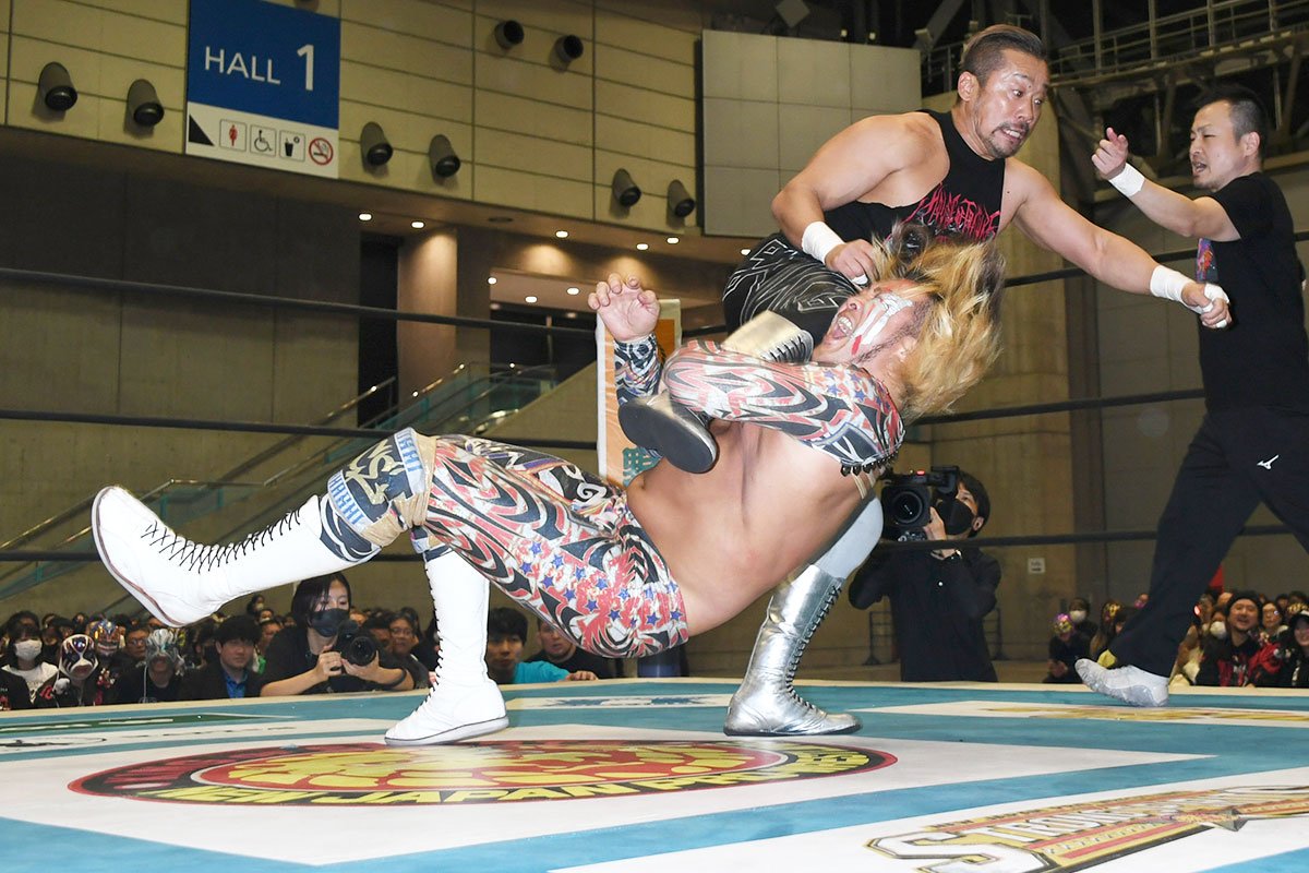 新日本プロレス 実使用リングマット 闘魂三銃士 長州力 棚橋弘至