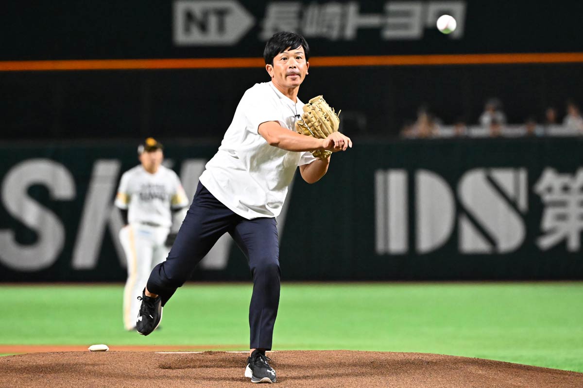 パCS】元ソフトバンク・松田宣浩氏が始球式で「熱男！」自己評価は