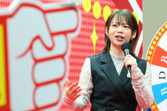 SNSマーケティングを語る高木菜那さん