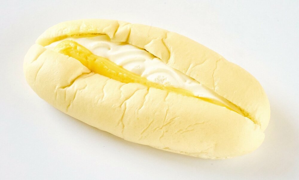 カスタードクリームは甘さ控えめ