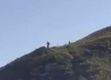 メル島の３メートルの巨人（撮影者エドソン・ジョインヴィレさんのユーチューブから）