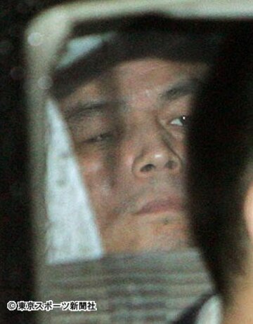 小泉容疑者